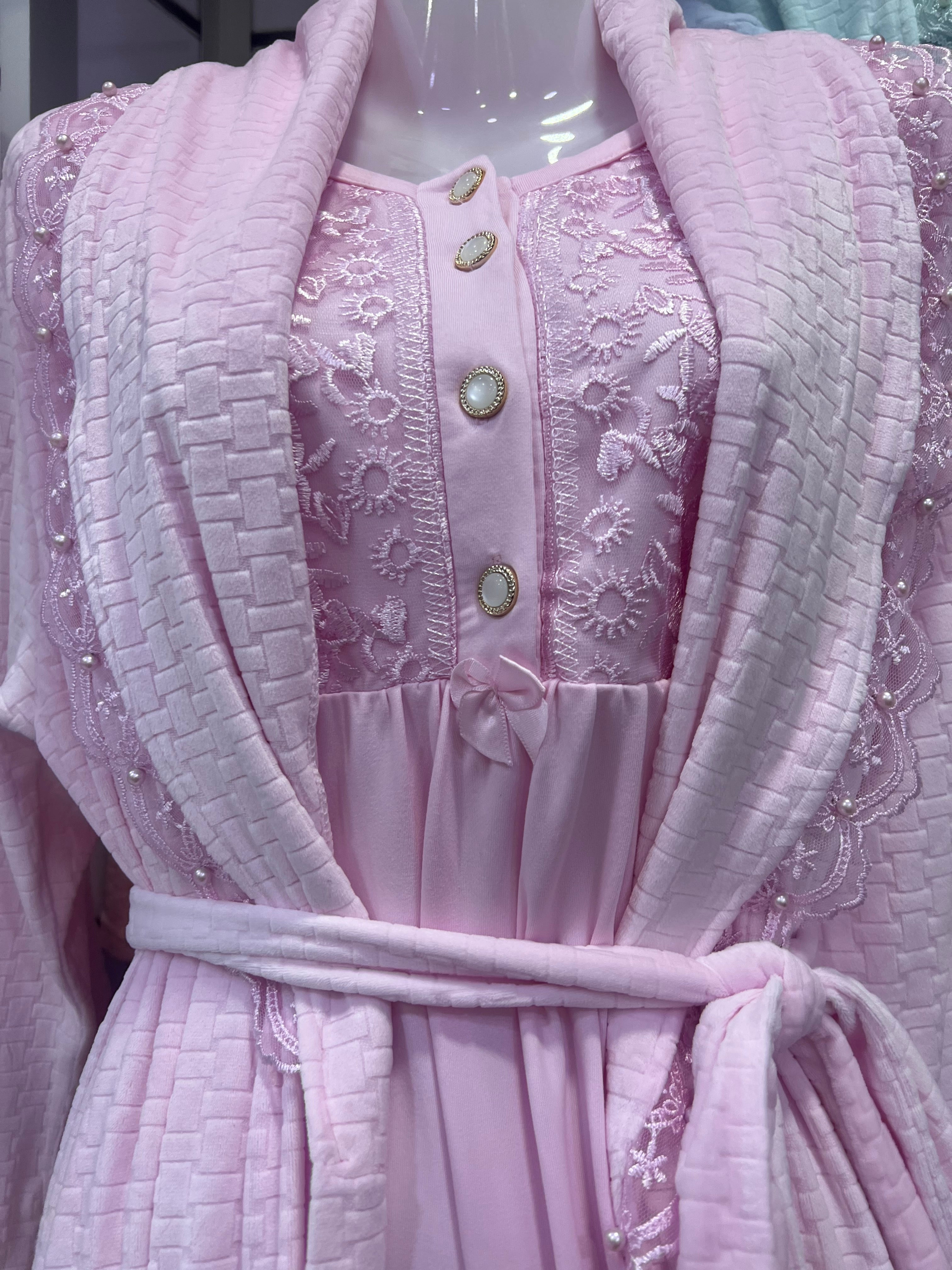 بيجامات قطنية