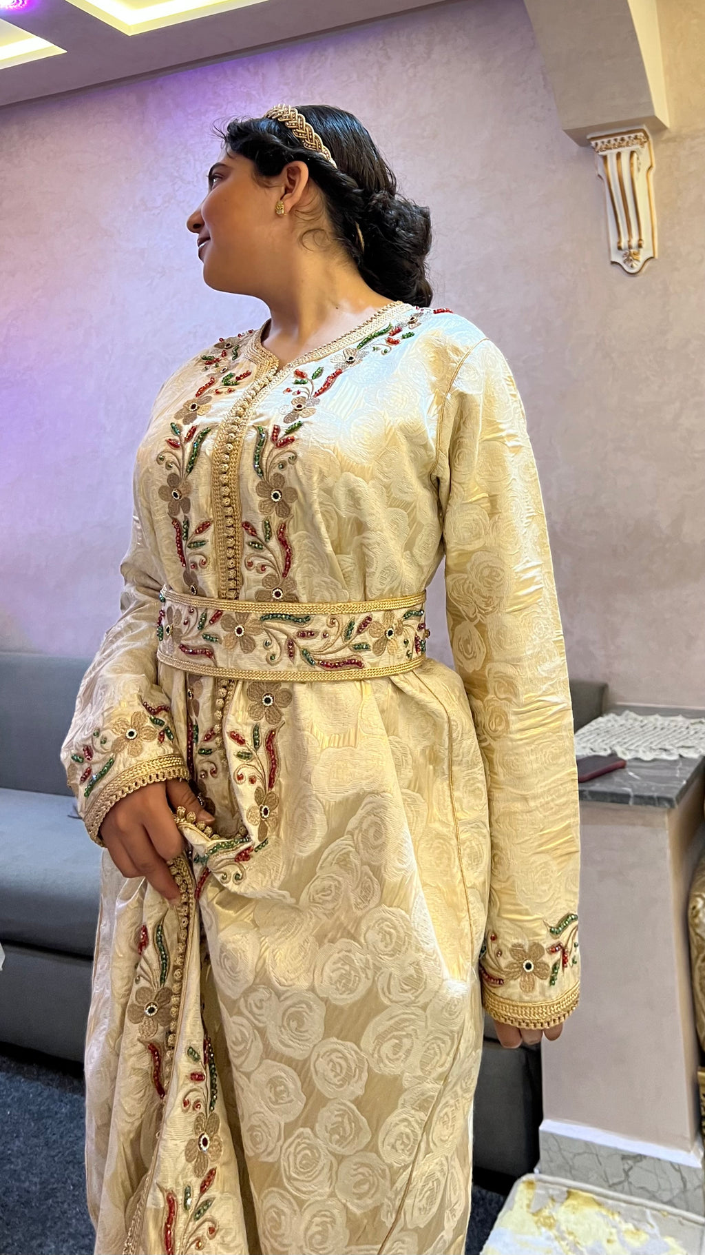 Copper caftan decorated with colored stones