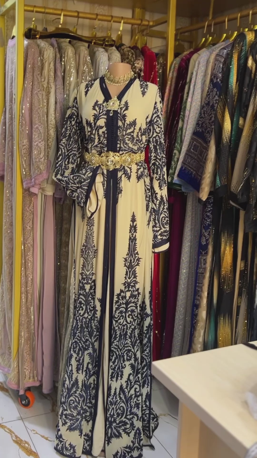 قفطان ألماس